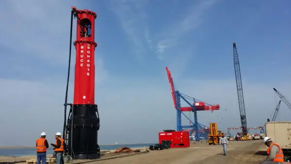 Kazık Çakma Çekici - BRUCE SGH-4015 Piling Hammer