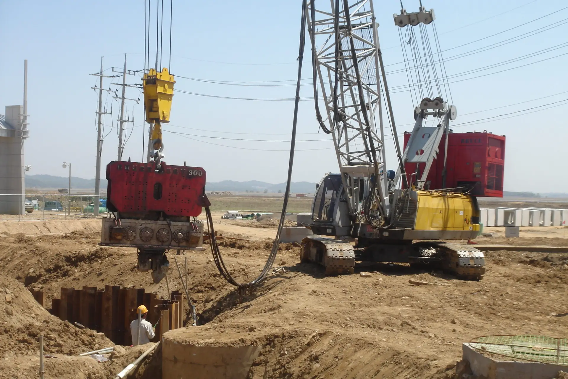 BRUCE SGV-300 vibro hammer